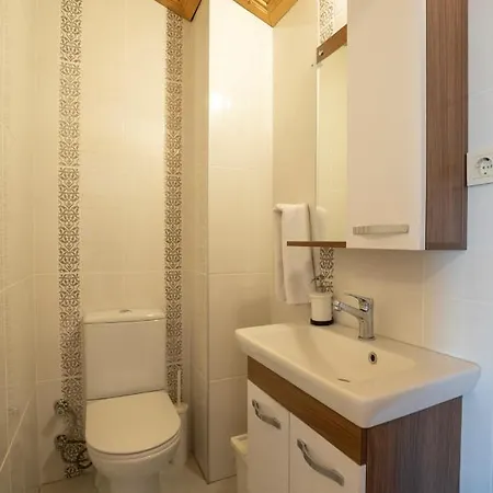 Aparthotel Xox 4*