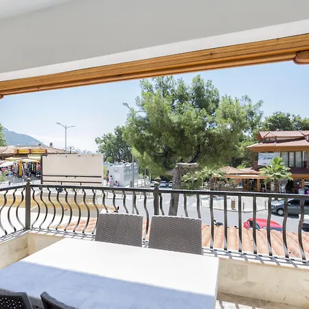 Xox Aparthotel 4*