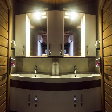 Aparthotel Xox